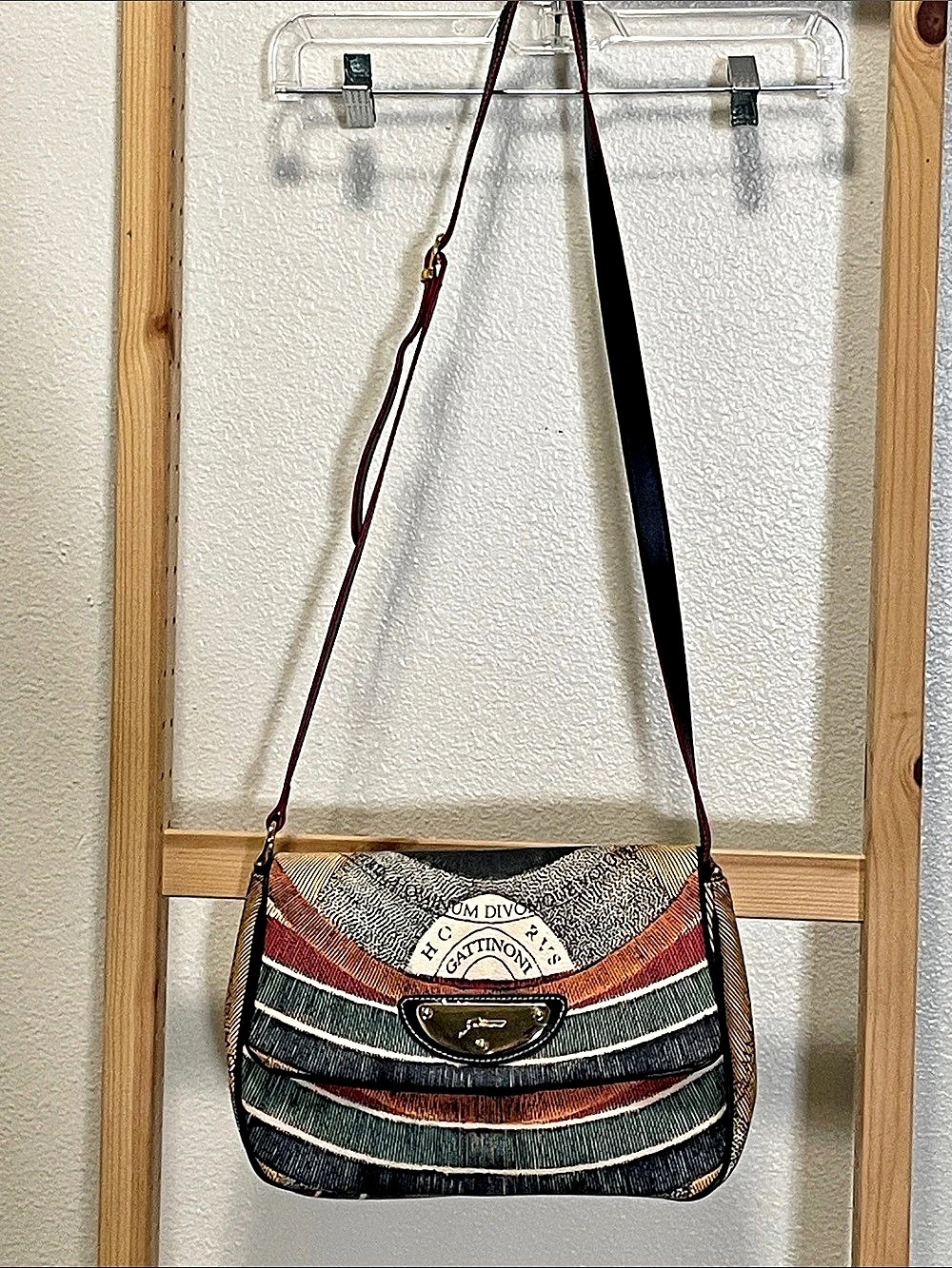 Gattinoni Printed Multicolor Logo Crossbody Bag in Multicolor Black & Red